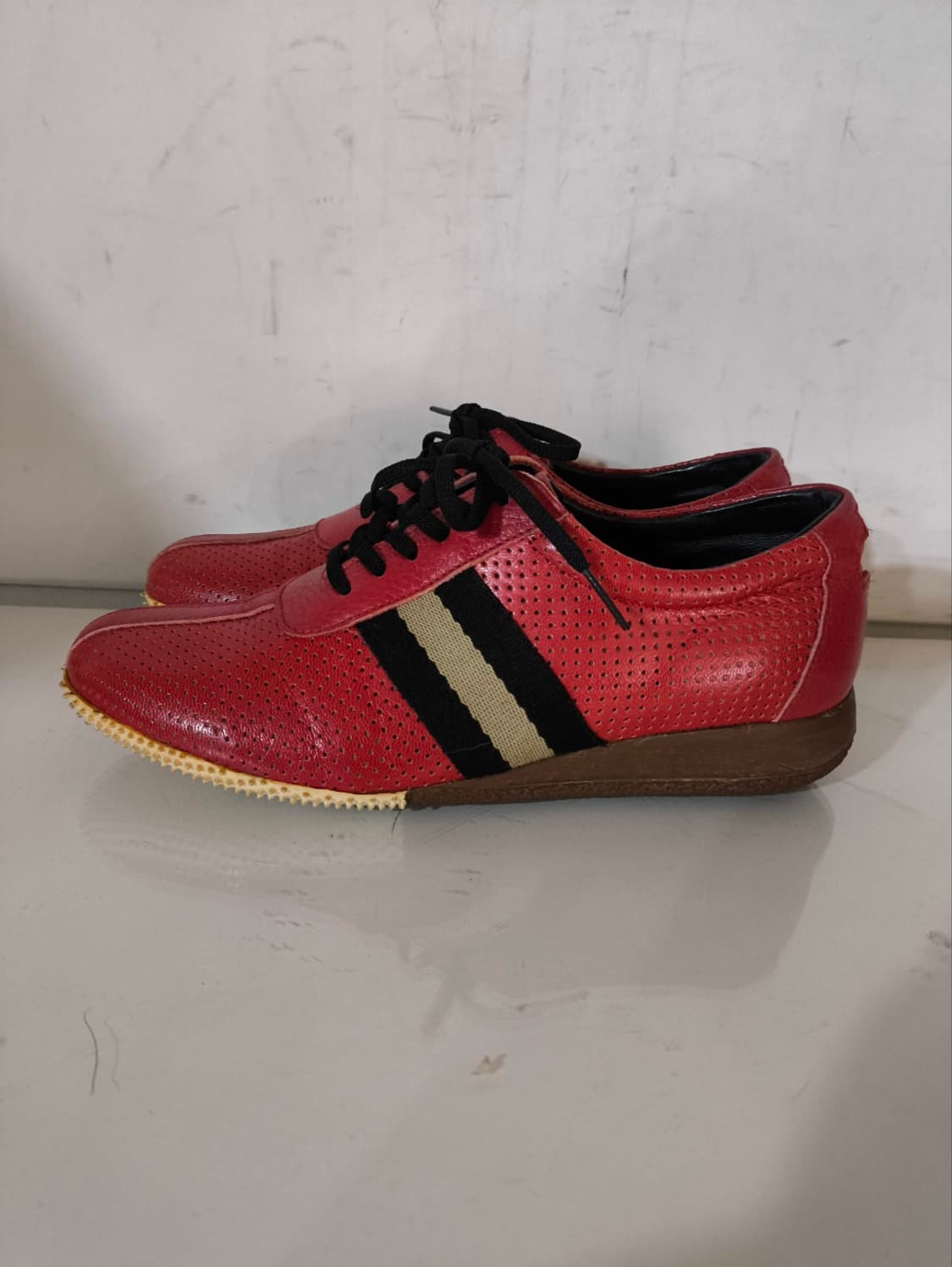 235mm 발리 핀도트 레드 스니커즈 레트로 상품이미지1