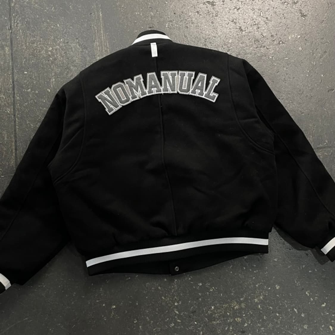 100 노매뉴얼 바시티 자켓 상품이미지5