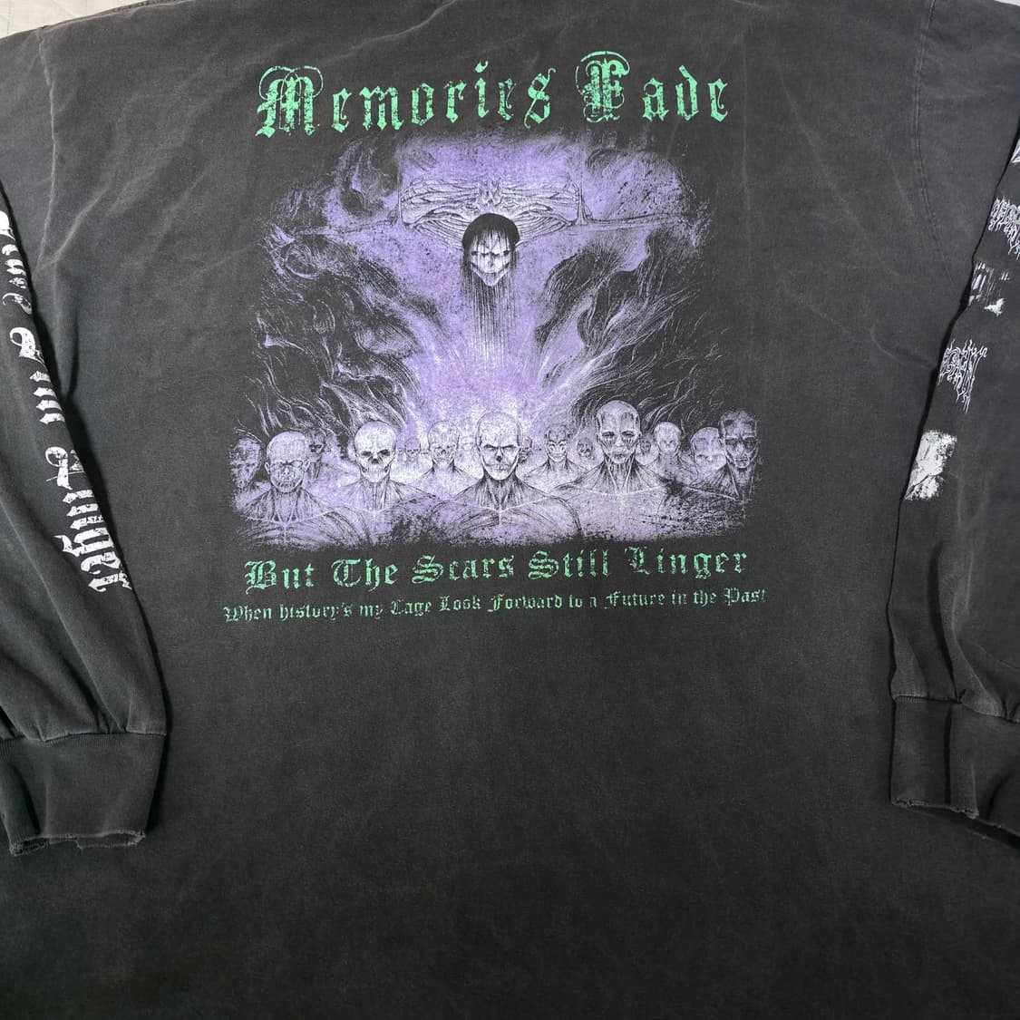 [XXL] 진격의거인 부틀렉 이더리얼 스튜디오 페이드 블랙 롱슬리브 상품이미지5