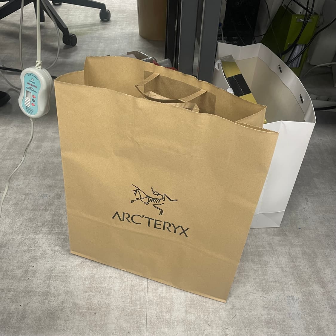 헬리아드15 아크테릭스 새상품 블랙 상품이미지3