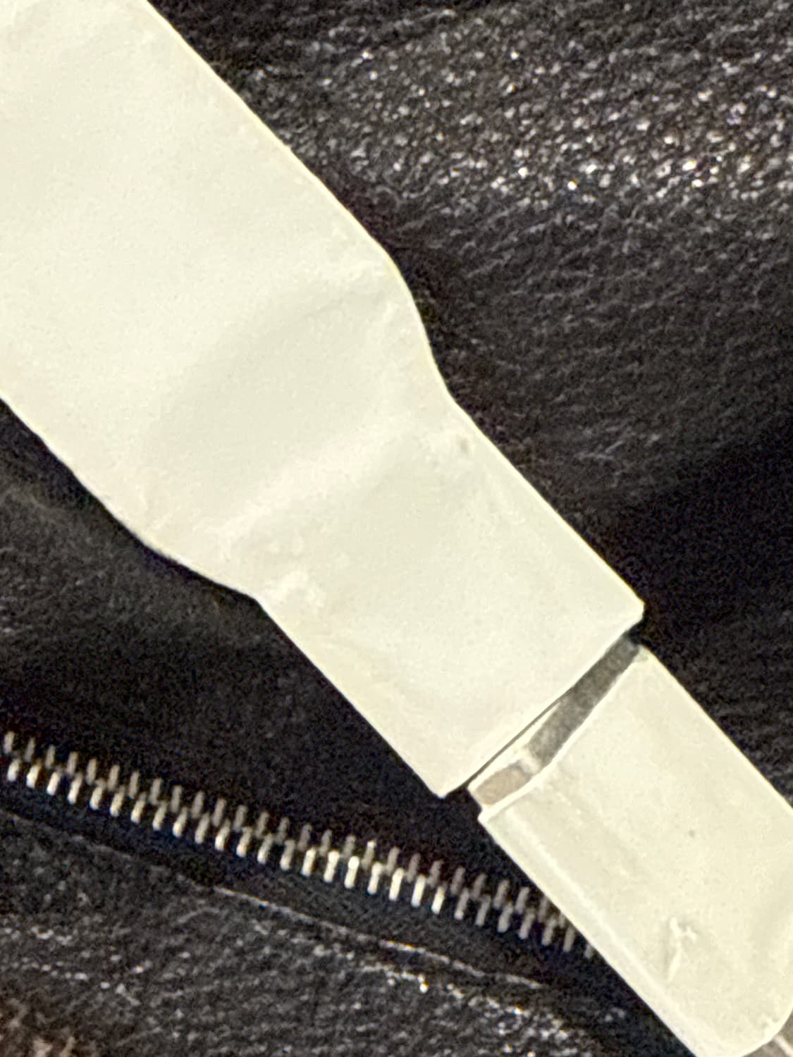 릭오웬스 체인 램스킨 크로스백 블랙 상품이미지5