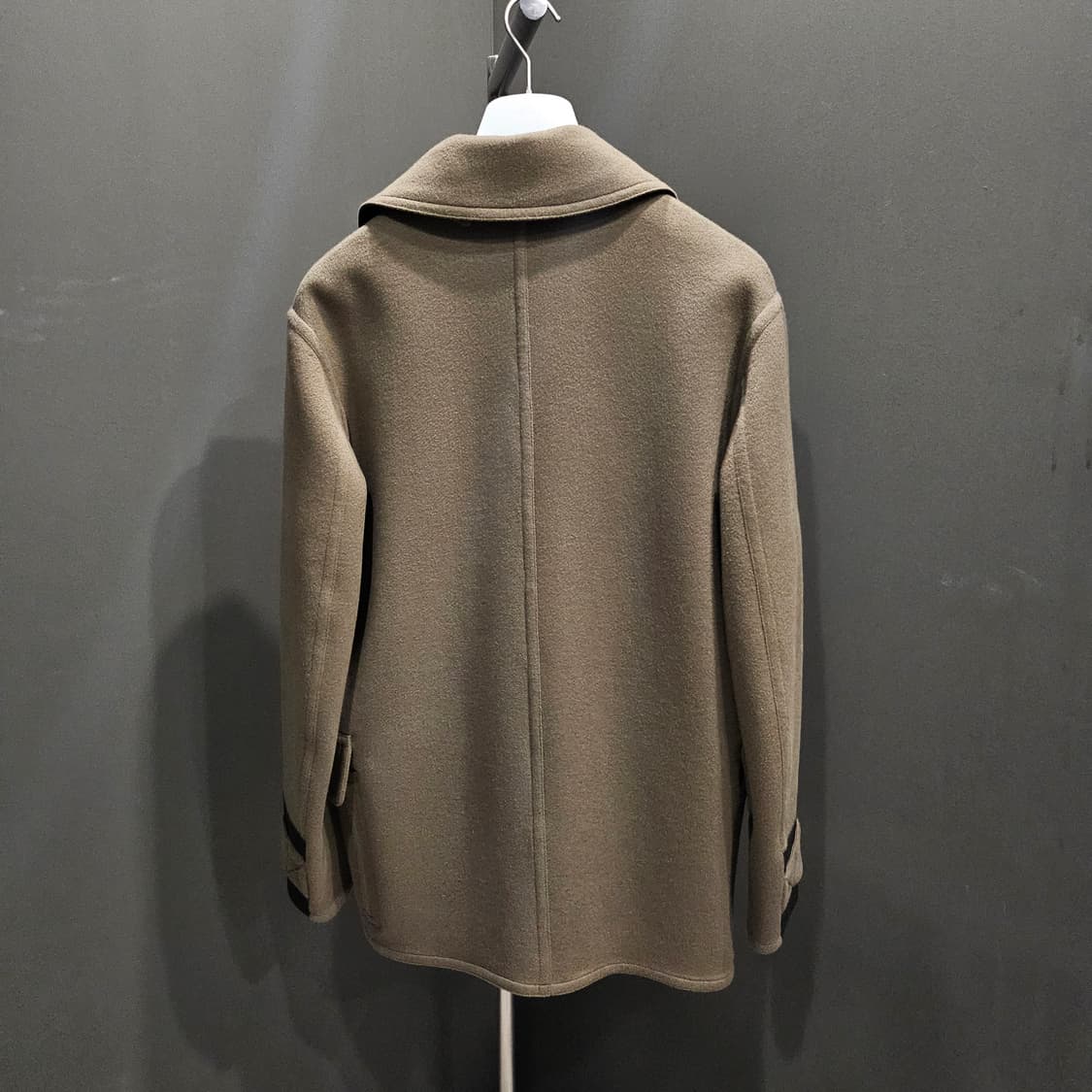 에르메스 캐시미어 램스킨 트리밍 피 코트 상품이미지3