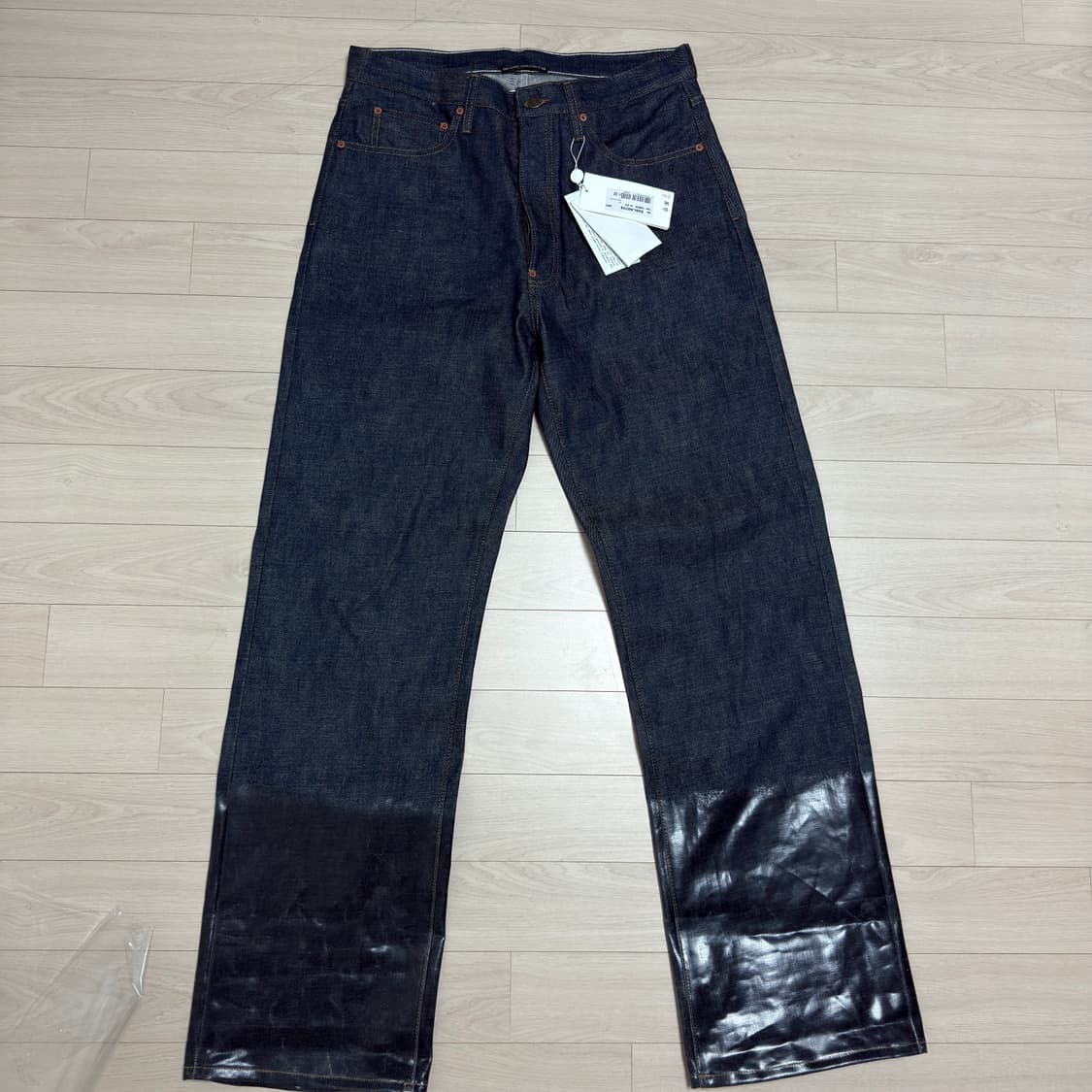 메종 마르지엘라 Lacquered 턴업 데님 진 상품이미지4