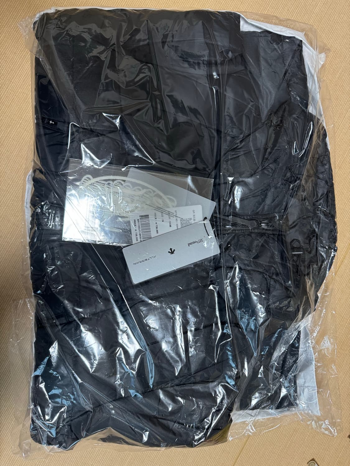 M]데상트 자운드 얼터레인 다운 패딩 자켓 블랙 상품이미지2