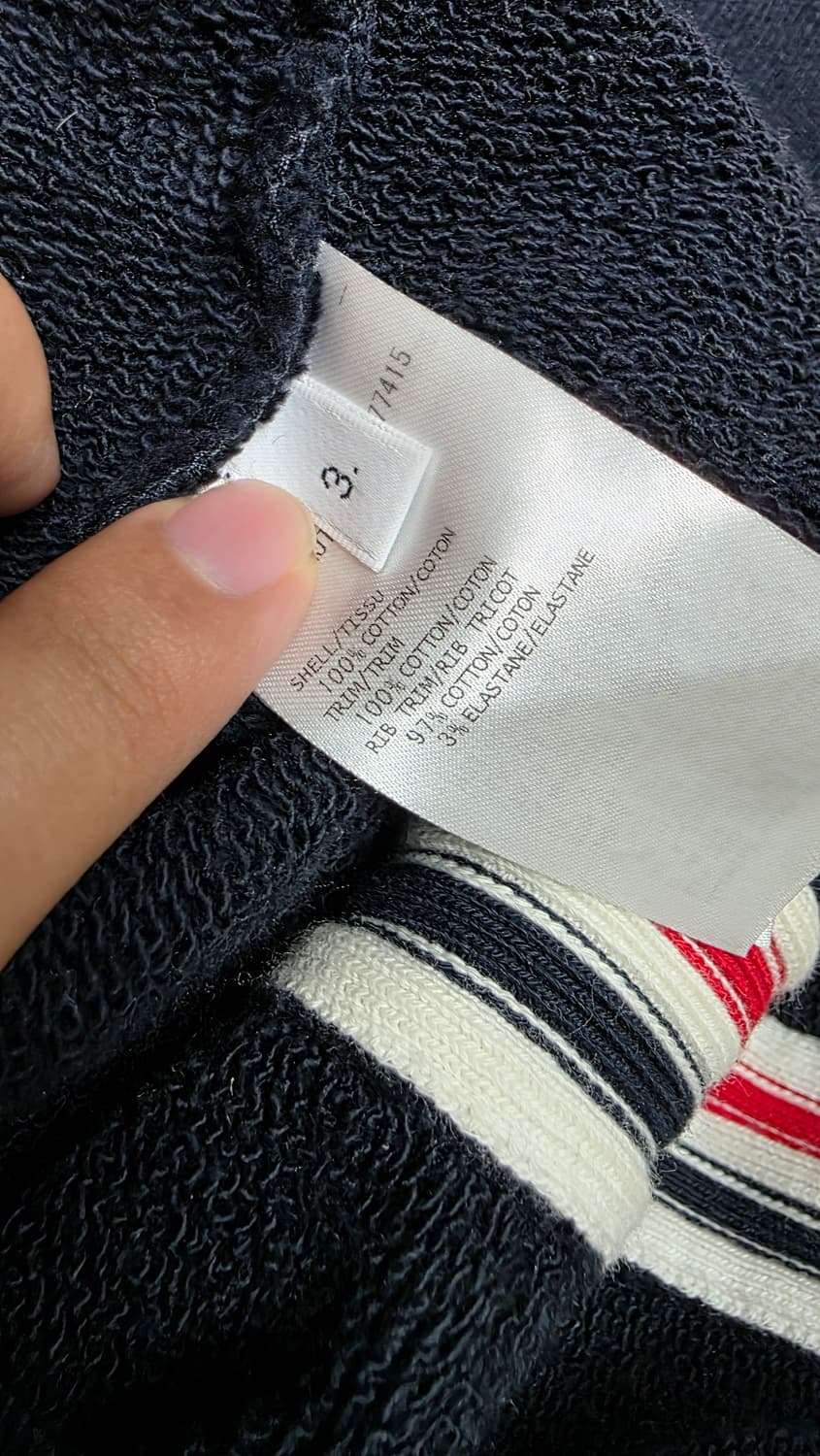 [3,새상품급]톰브라운 백삼선 맨투맨 상품이미지6