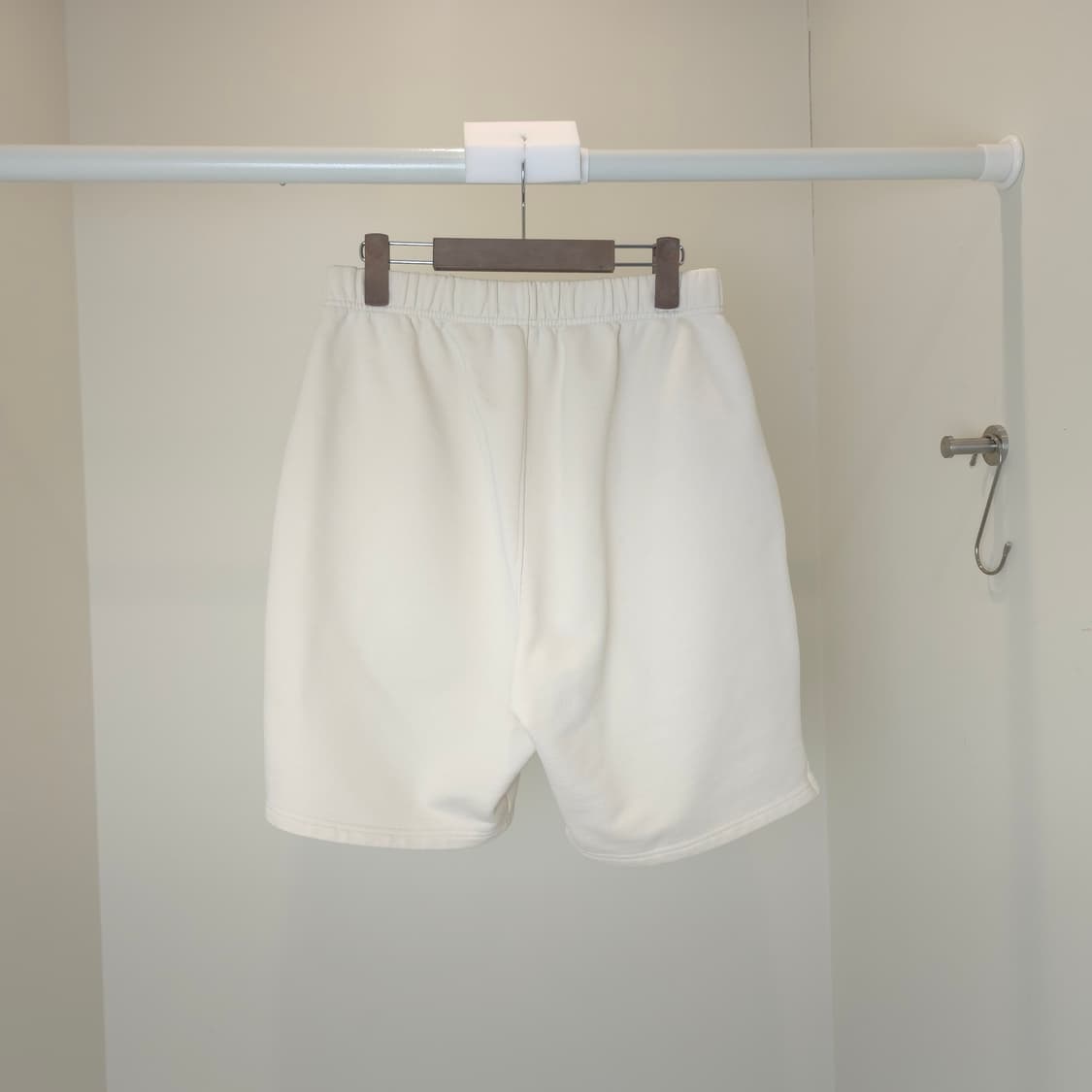 [중고/정품] 아미 빅하트 로고 반바지 상품이미지2