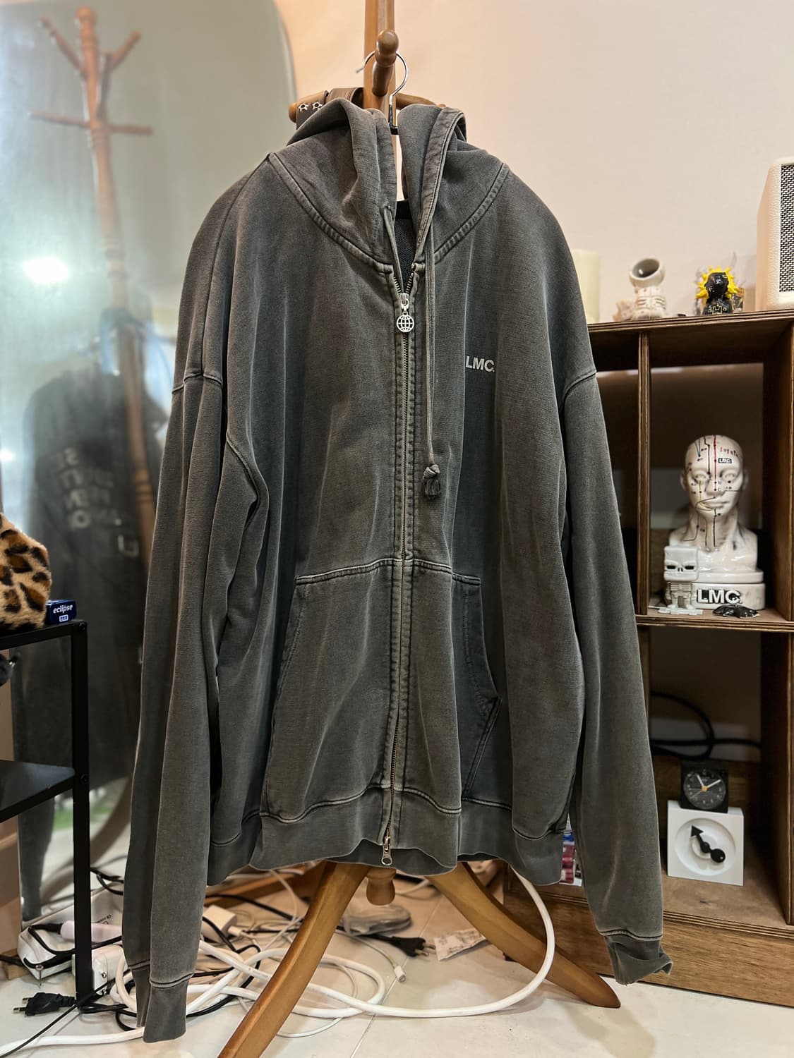 LMC 워크룸 워시드 후드집업 다크그레이 상품이미지3