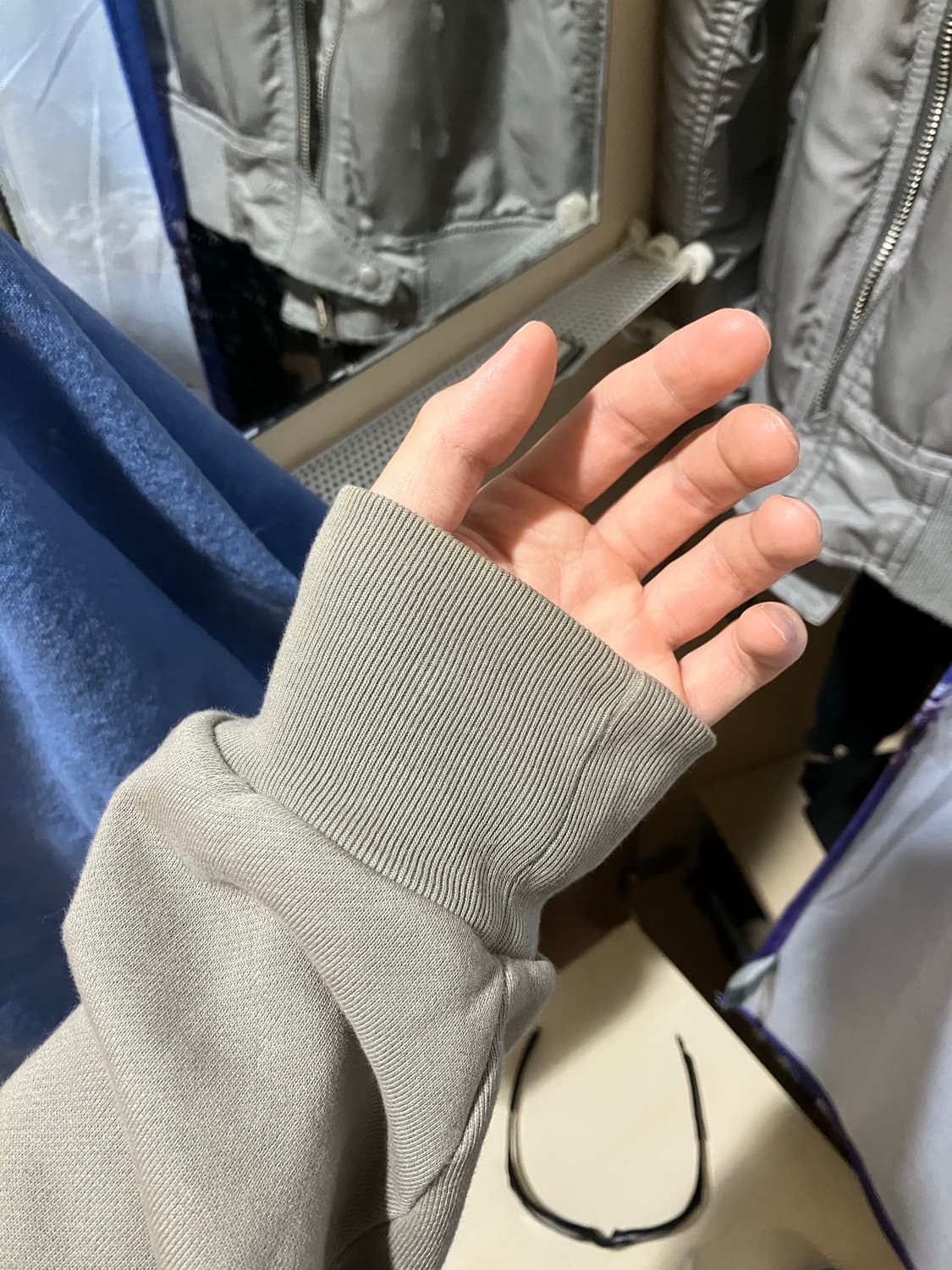 Yeezy 후드집업 그레이 L 상품이미지3