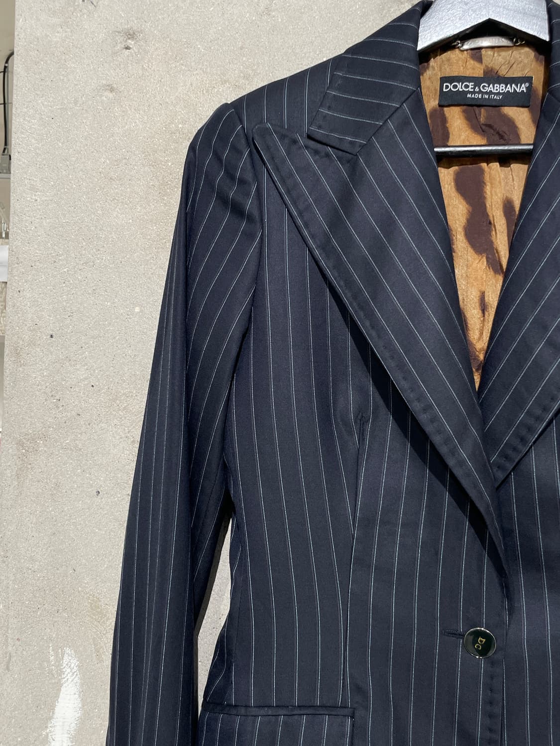 돌체 앤 가바나 블랙 레오파드 라이닝 스트라이프 자켓 상품이미지2