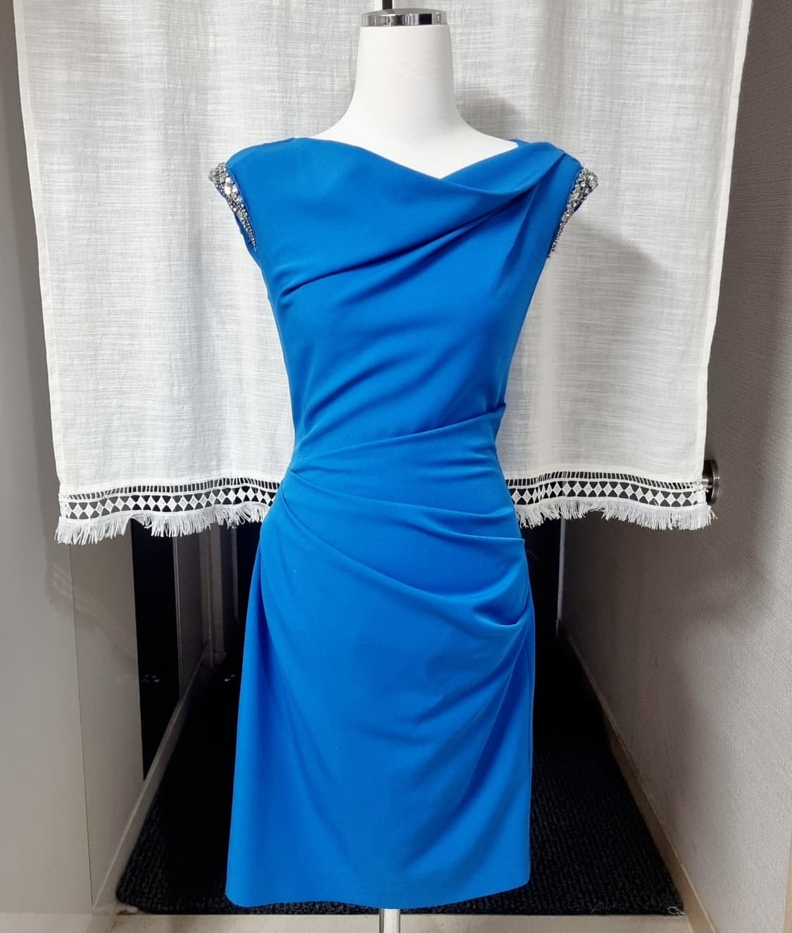 지고트 큐빅 셔링 드레스 원피스 (55) 상태최상 상품이미지1