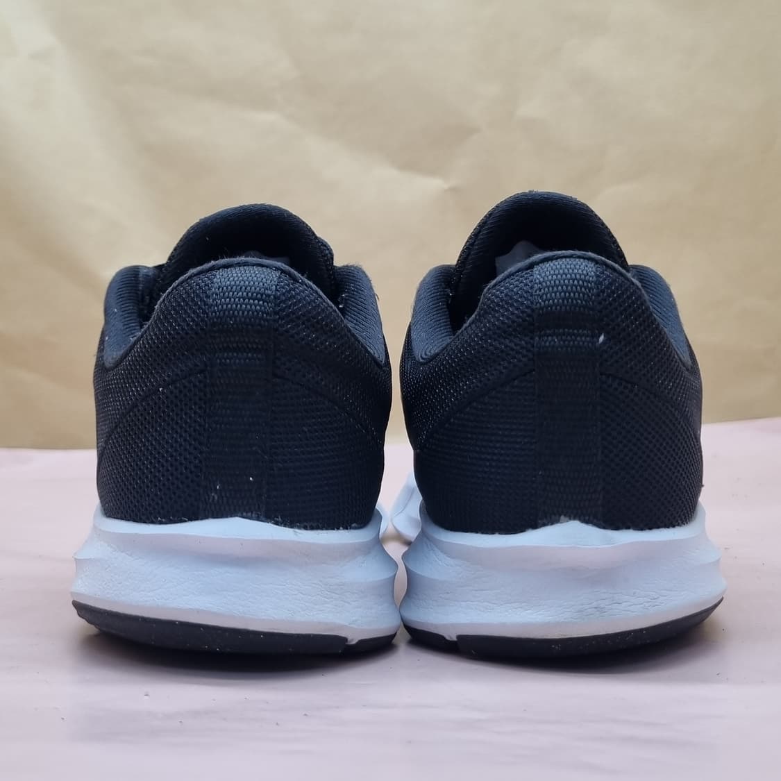 나이키 다운시프터9 여성 런닝화 235 상품이미지4