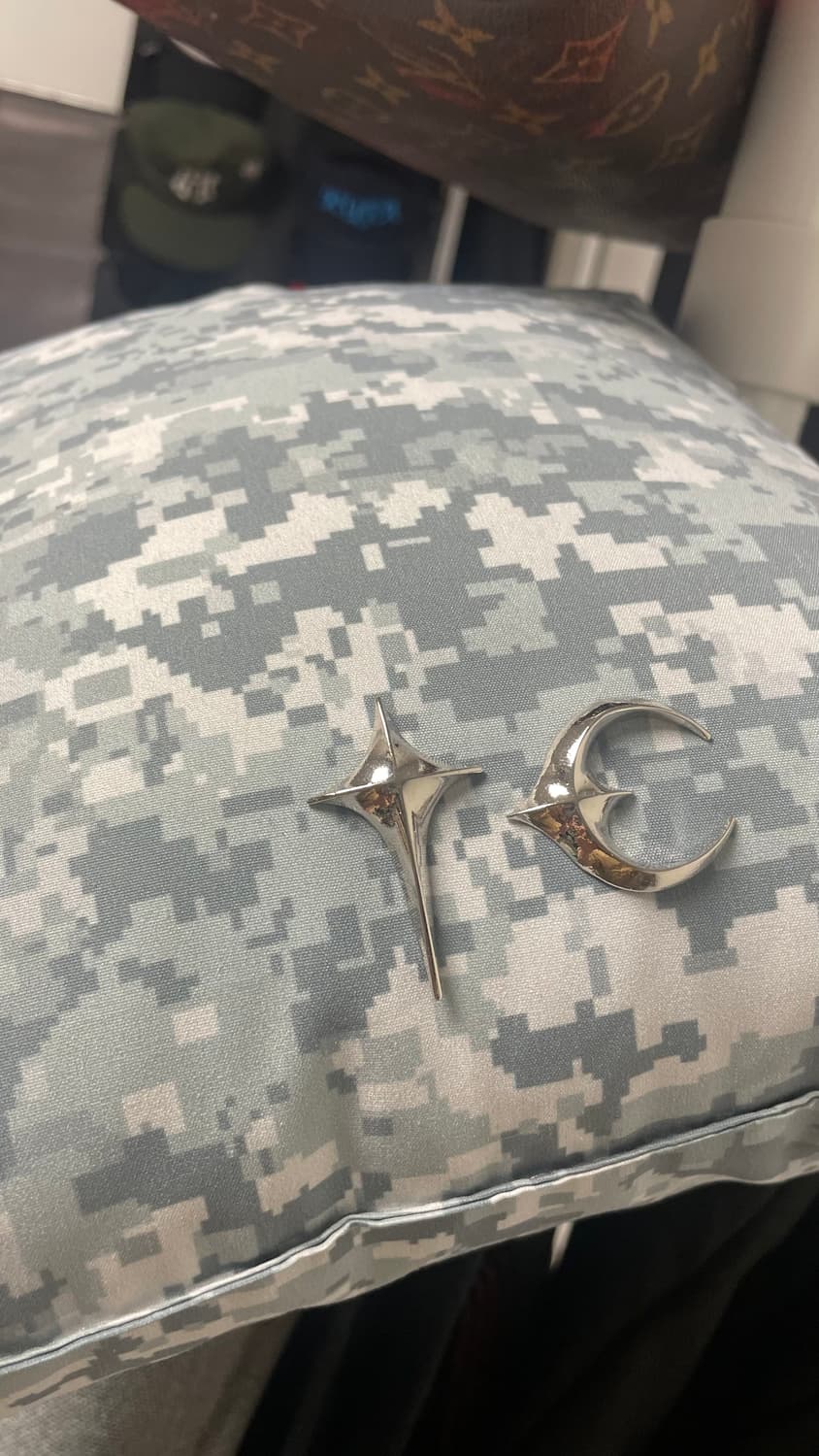 떠그클럽 샘플 쿠션 머플러 상품이미지1