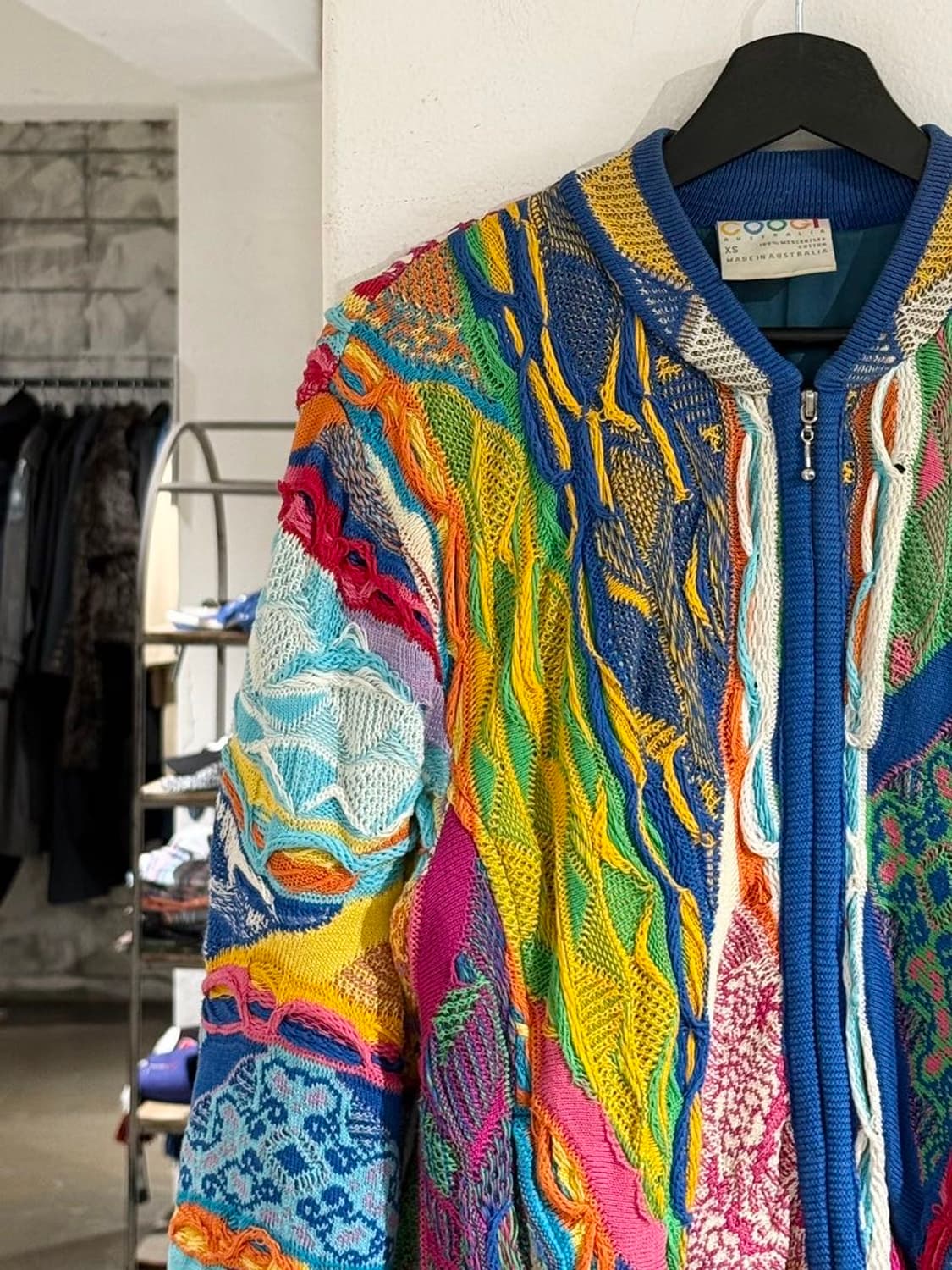 쿠지 멀티컬러 3d 케이블 니트 집업 상품이미지2