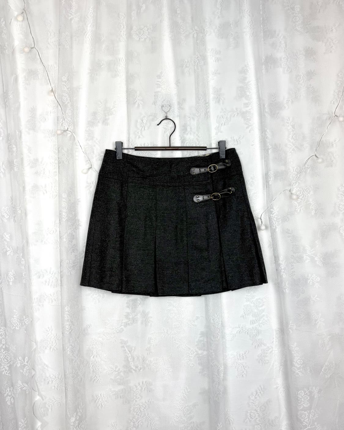 BURBERRY BLUE LABEL pleated wool skirt 상품이미지1