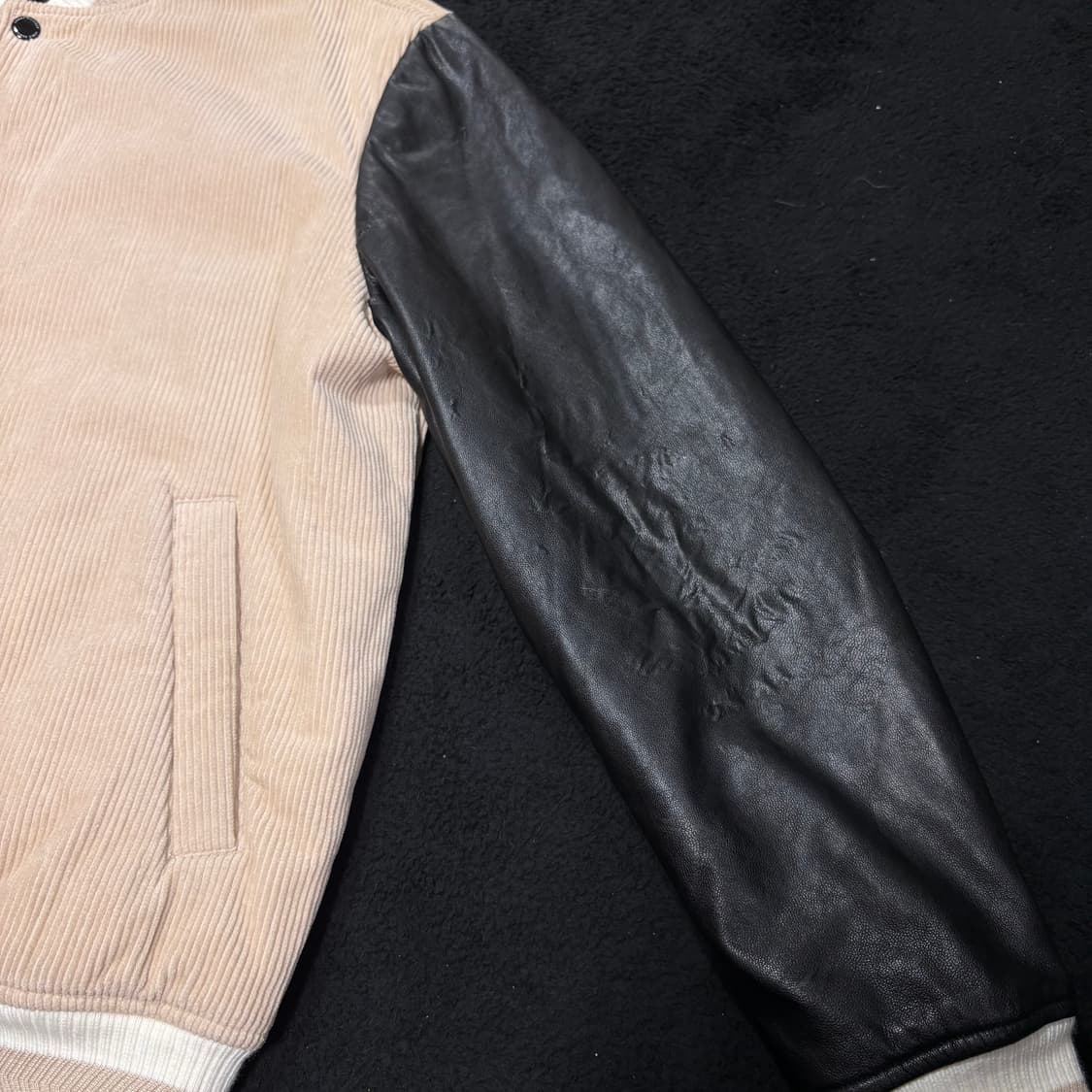 M 100 타미힐피거 X 루이스해밀턴 베이지 코듀로이 바시티자켓 상품이미지4