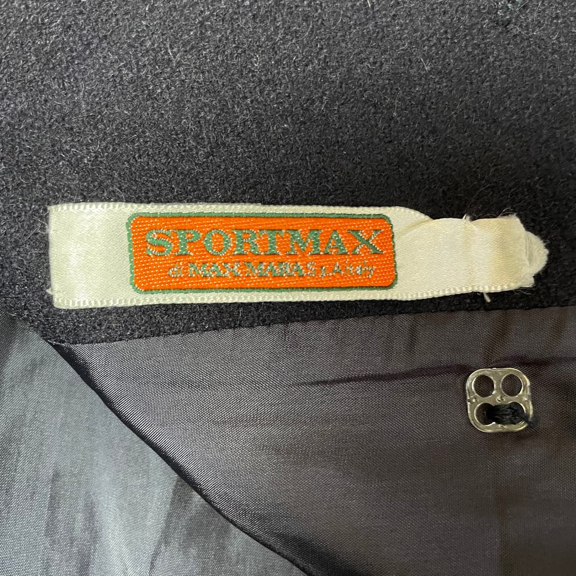 막스마라 네이비 더블 버튼 하프 숏 코트 상품이미지4