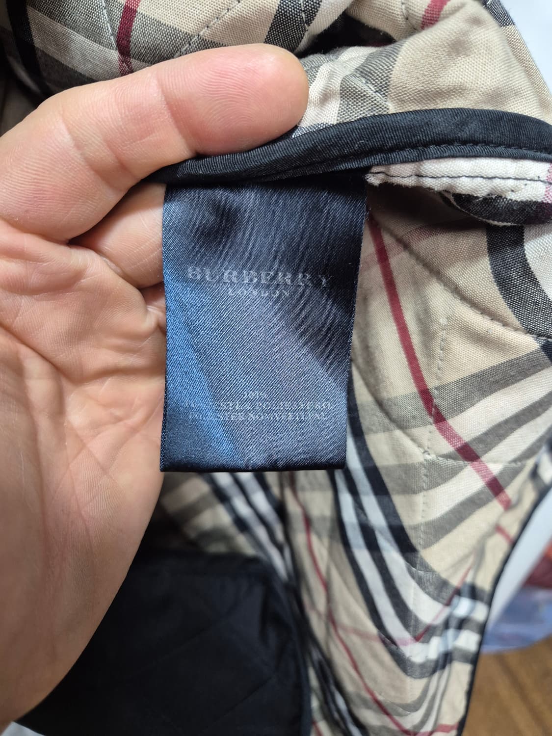 버버리 퀼팅 자켓  상품이미지5