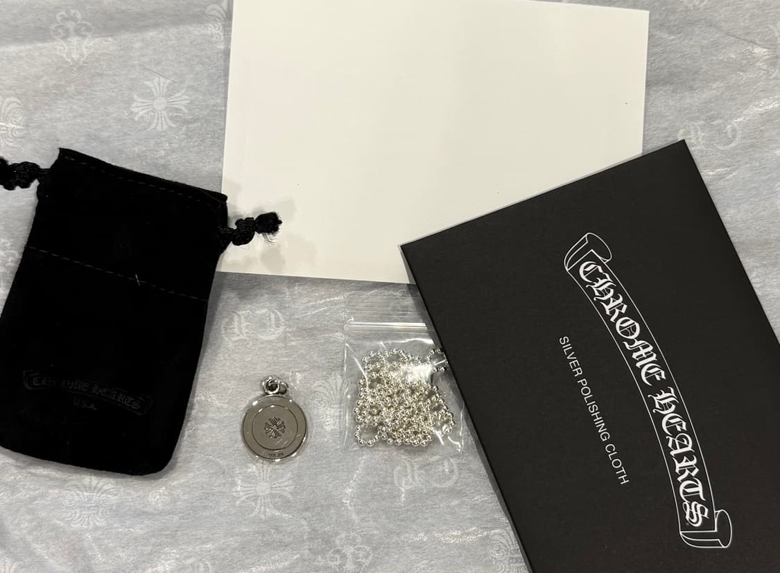 크롬하츠 엔젤 메달 펜던트 상품이미지2