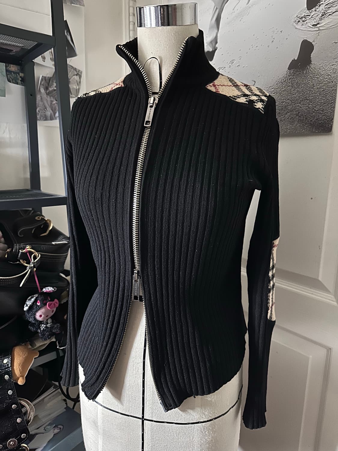 버버리 엘보패치 투웨이 니트집업 상품이미지1