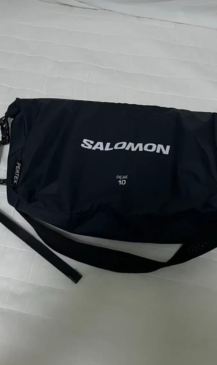 살로몬 가방 살로몬 피크 lt 크로스백 LC2824500 상품이미지3