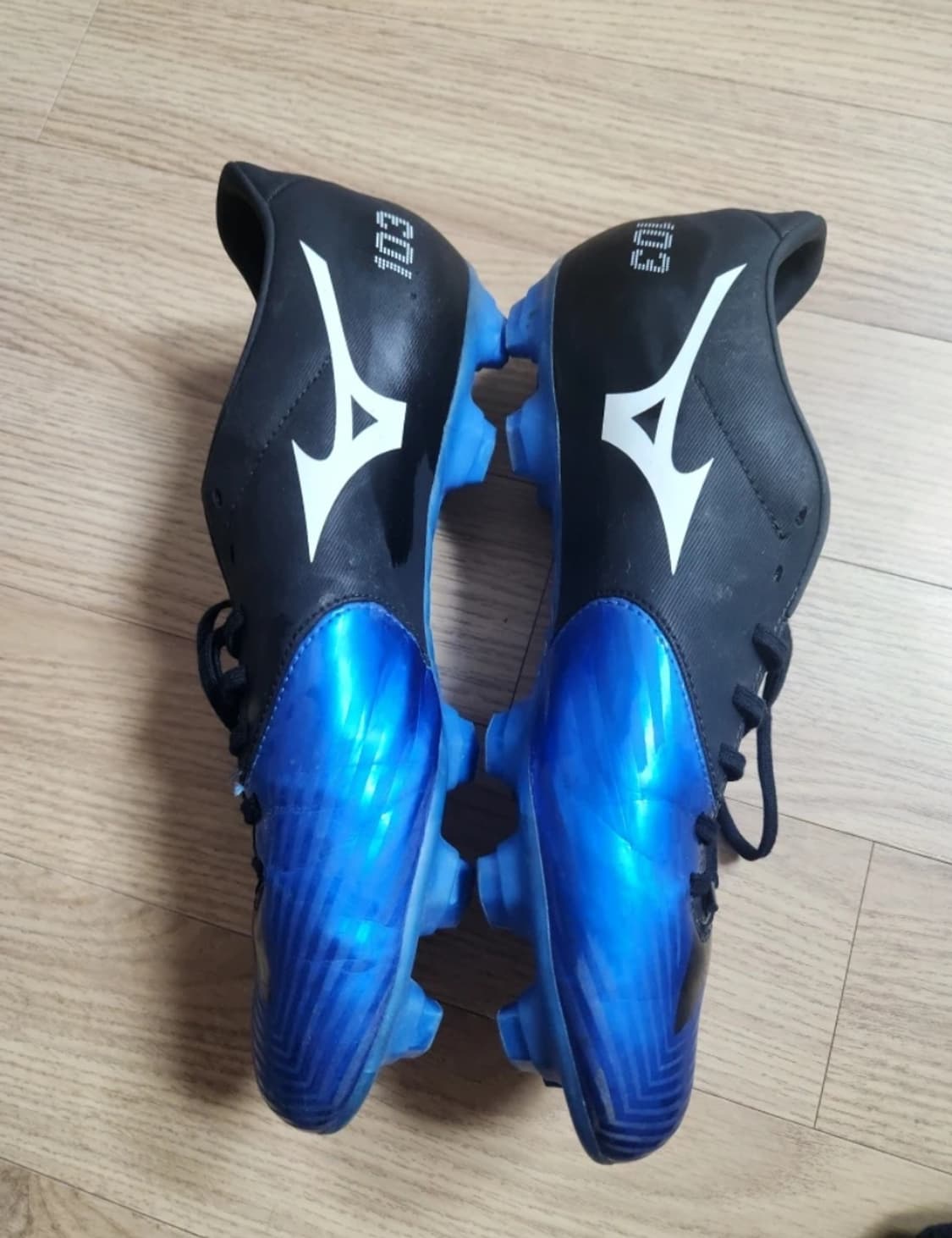 미즈노 축구화  상품이미지2