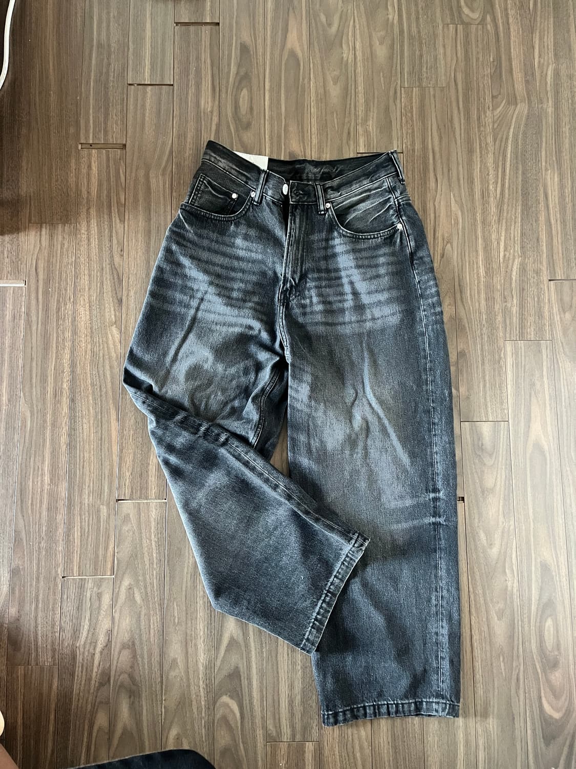 H&m 루즈 핏 흑청 상품이미지1