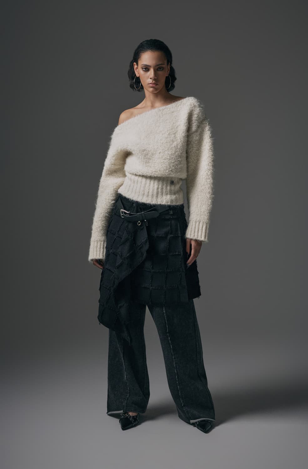 트리밍버드 알파카 부클 오프숄더 니트 아이보리 상품이미지4