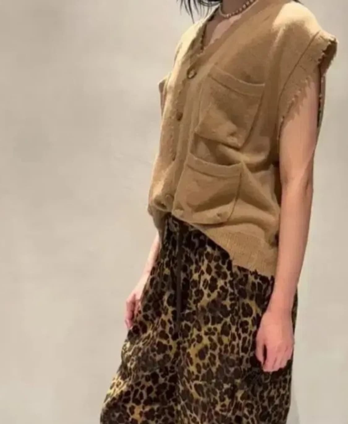 스탠드얼론 캐시미어 베스트 상품이미지3