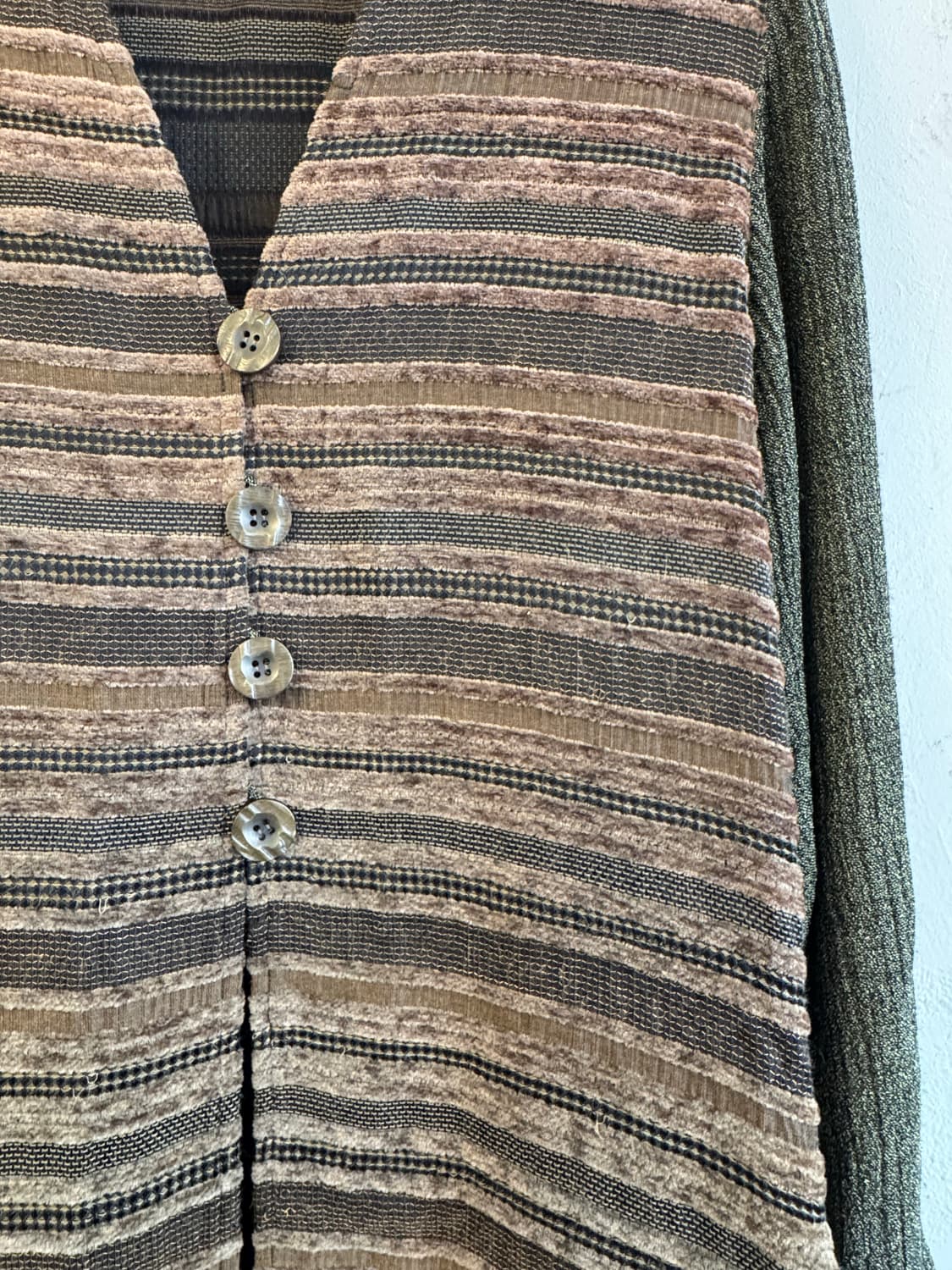 카키 스트라이프 롱 가디건 상품이미지4