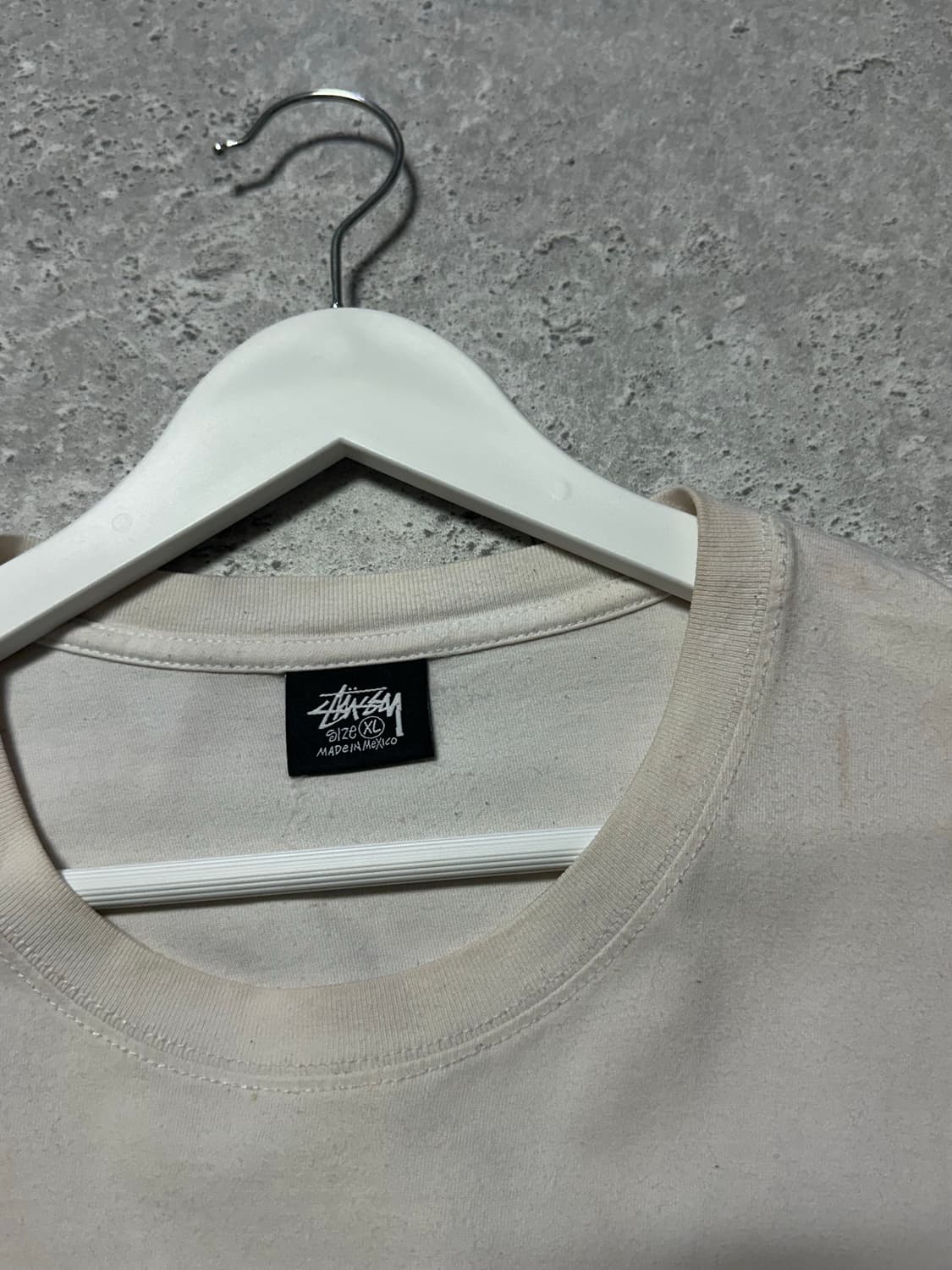 스투시 페인팅 월드투어 화이트 반팔티 상품이미지5