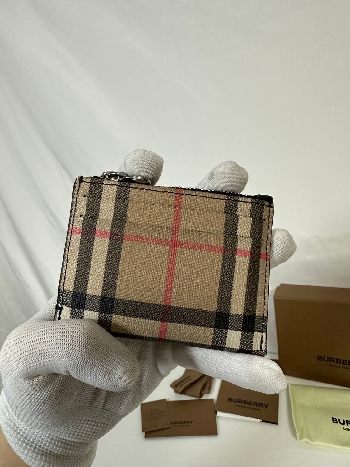 버버리 빈티지 체크 지퍼 카드지갑 (OS) 상품이미지2