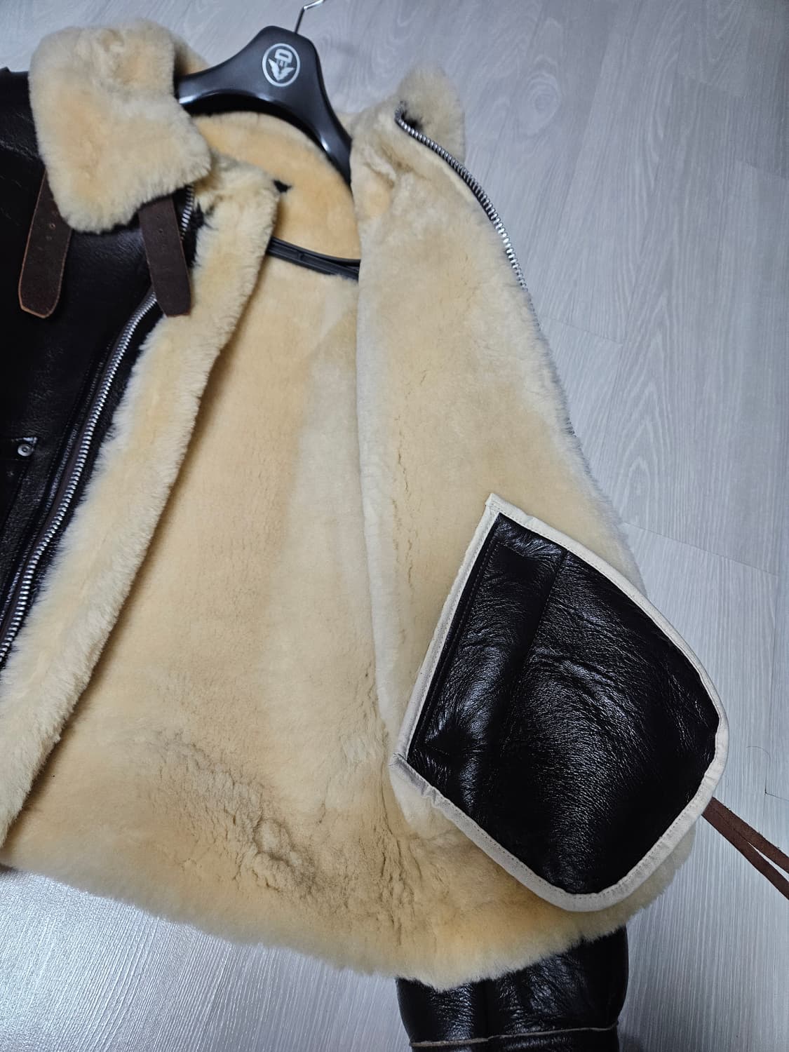 디아프바인 b-3 무스탕 플레인 XL를 XXL로 교환또는 판매 상품이미지3