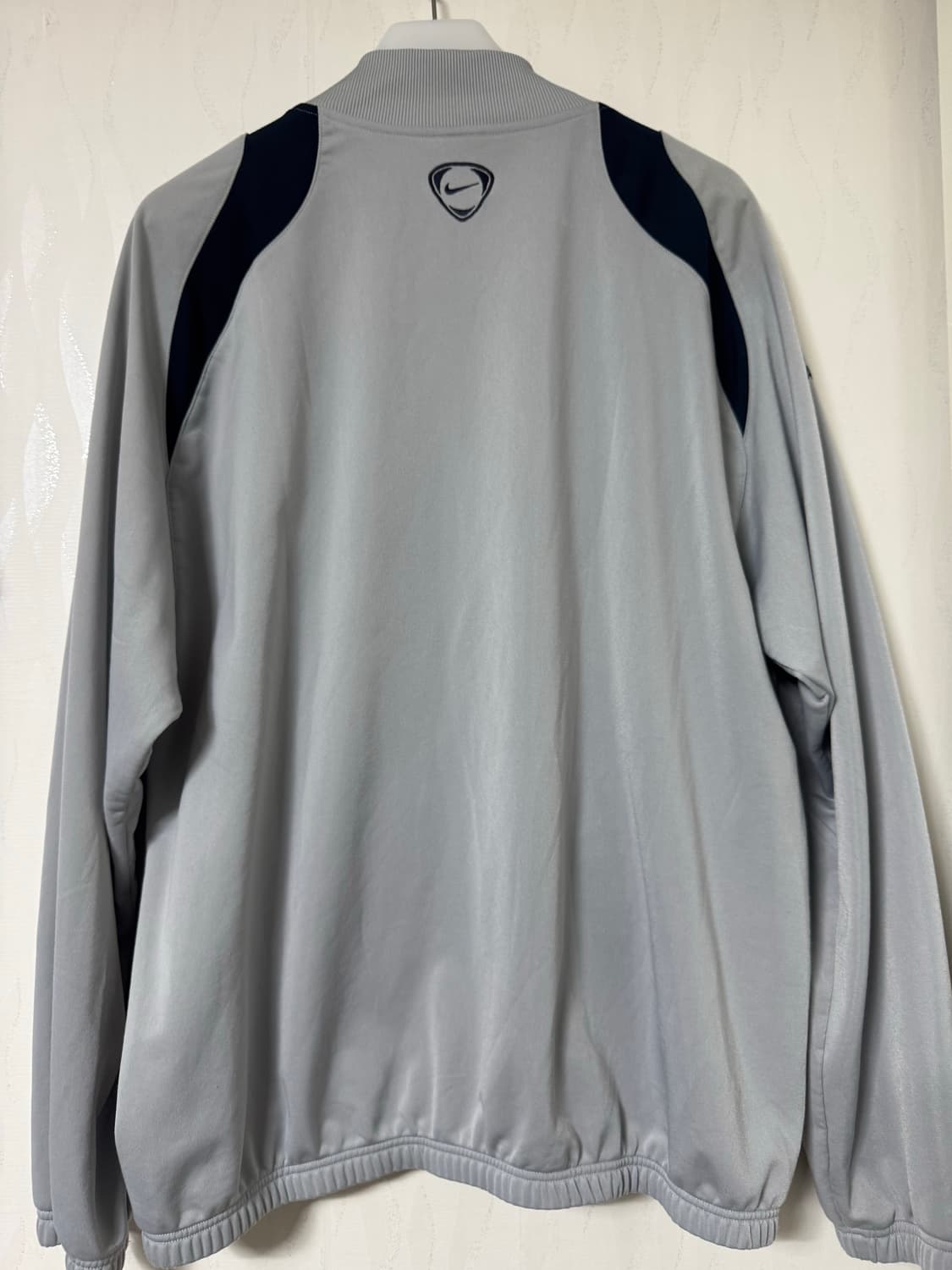 05-06 바르셀로나 나이키 트랙 자켓 그레이 상품이미지2