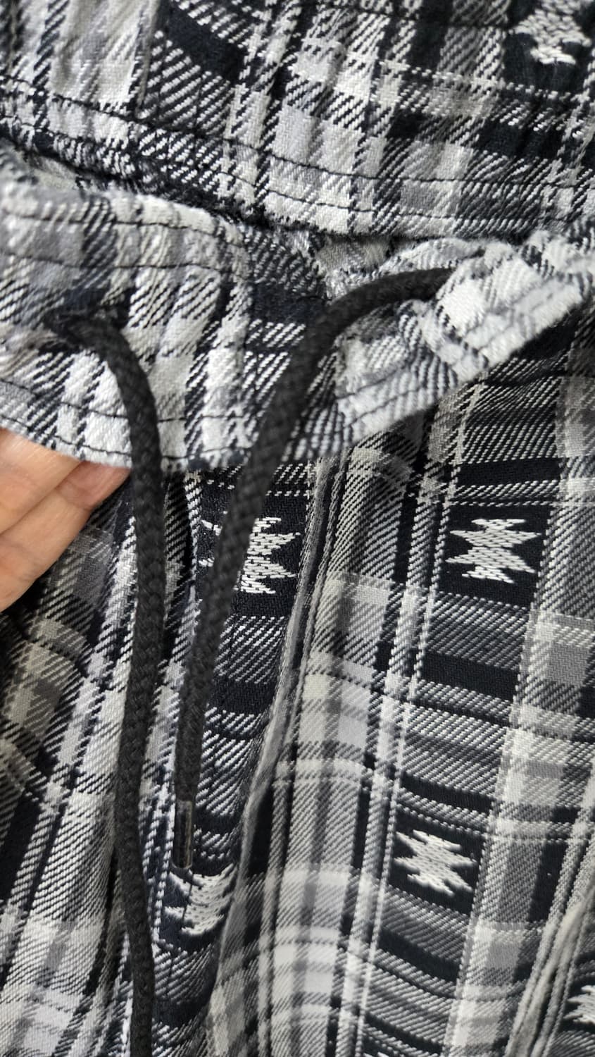 새상품)디스이즈네버댓 아프리칸 체크팬츠 상품이미지5