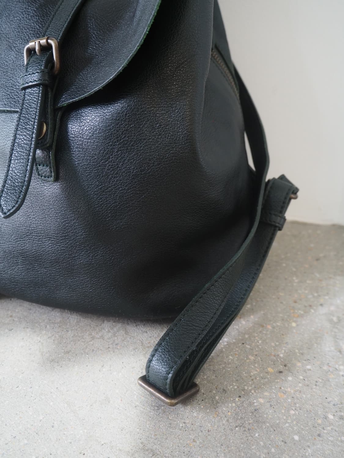 vintage leather backpack  상품이미지3