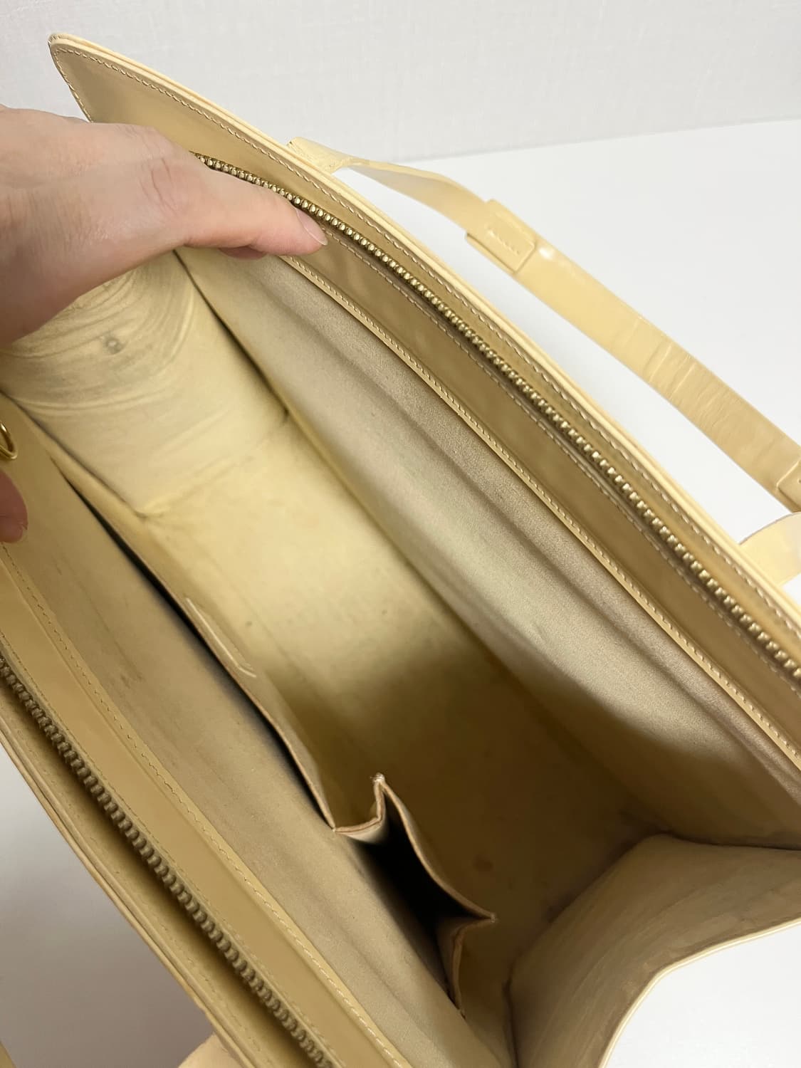 정품 루이비통 에삐 크루아제 상품이미지8