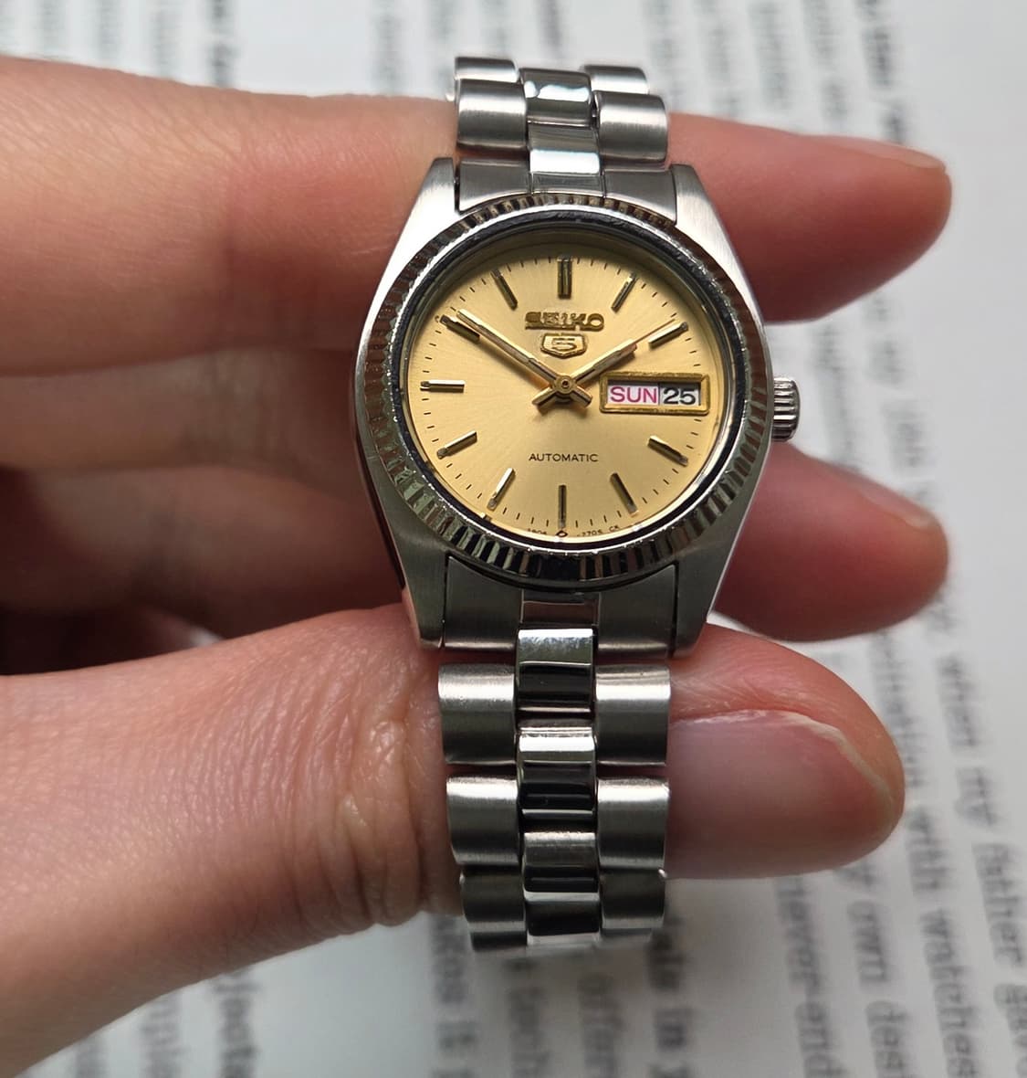 빈티지 세이코 데이데이트 샴골판 플루티드베젤 오토매틱 여성용  상품이미지3