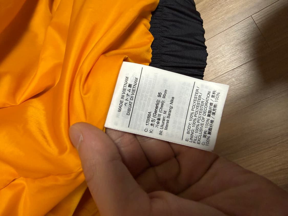 [새상품]나이키 사틴봄버 자켓 M 상품이미지5