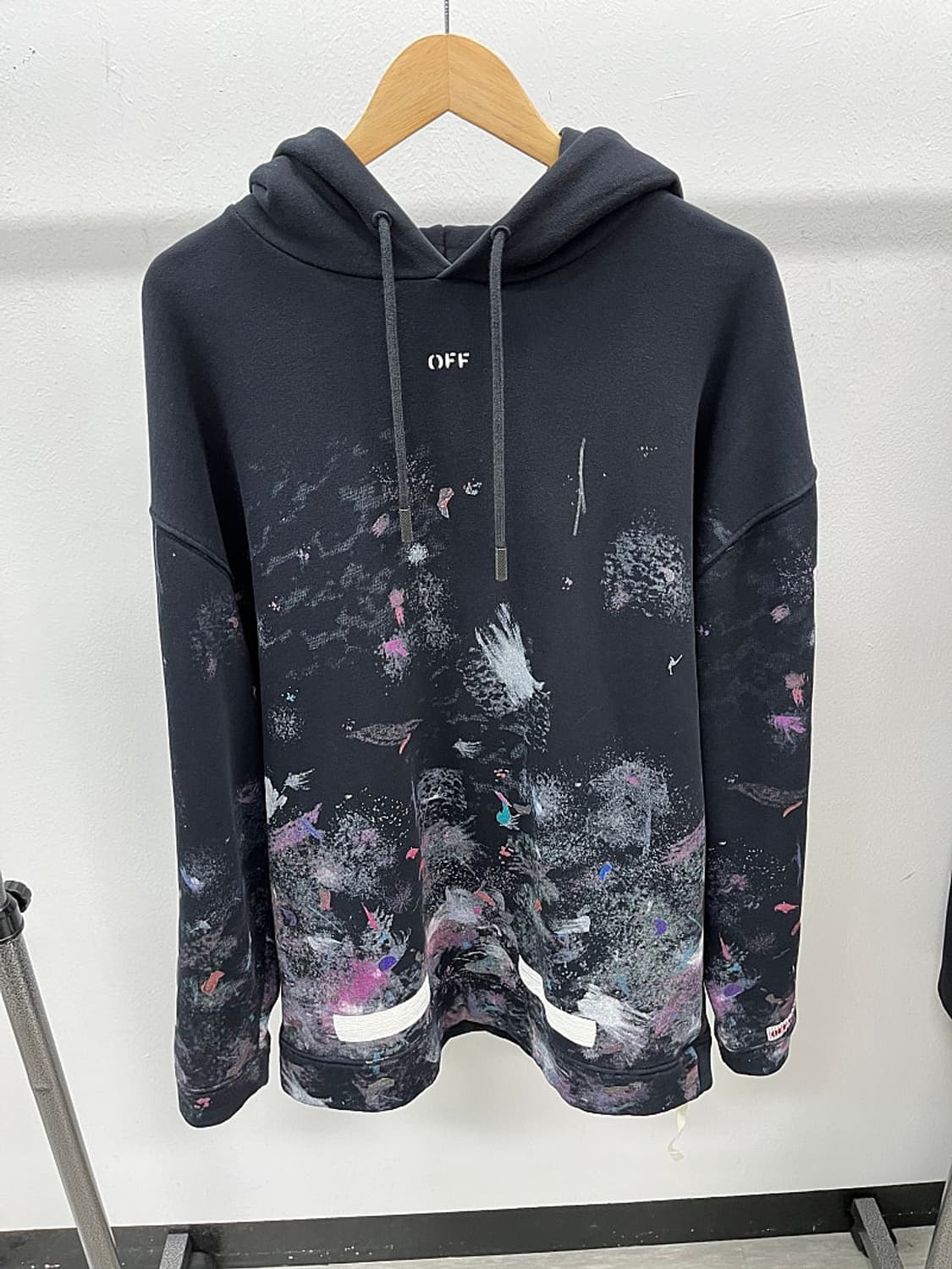 105) 오프화이트 갤럭시 후드티  상품이미지4