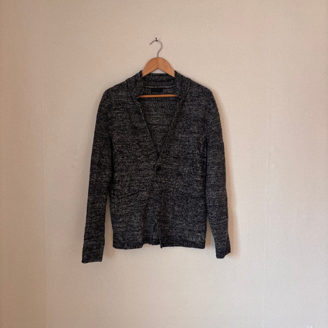 타임 니트 가디건 95 100 그레이 입체적인 디테일 실루엣 상품이미지1