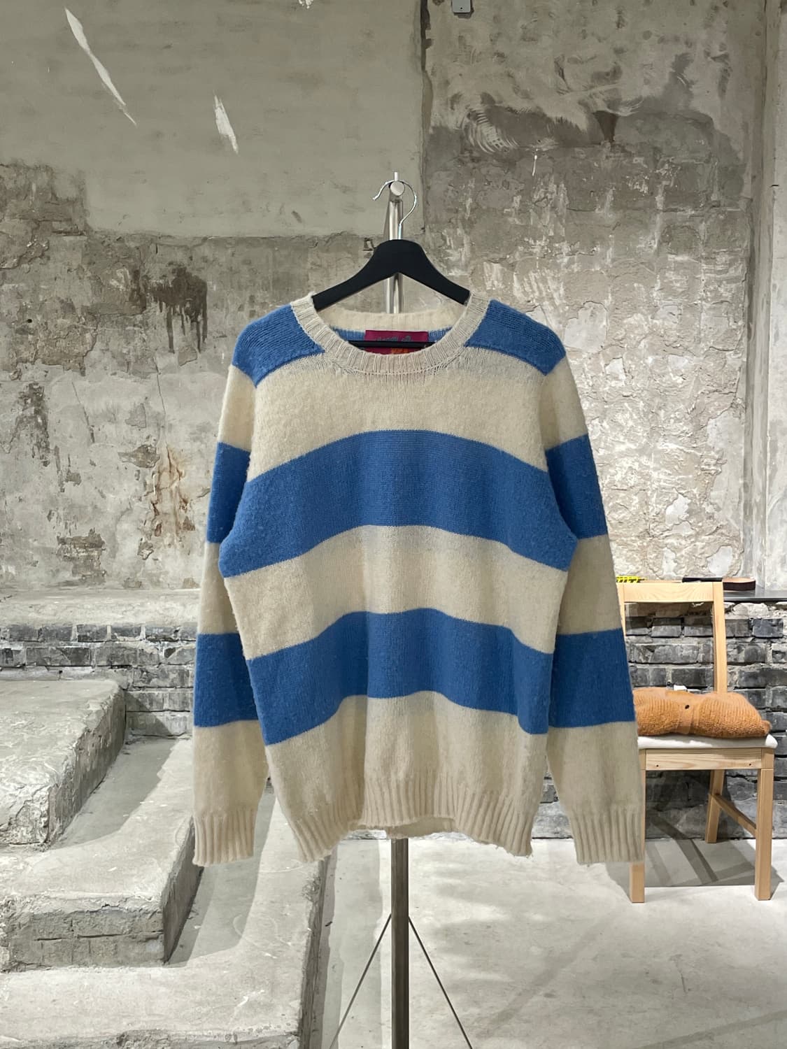 하울린 쉐기 베어 도플러 청키 스트라이프 니트 상품이미지1