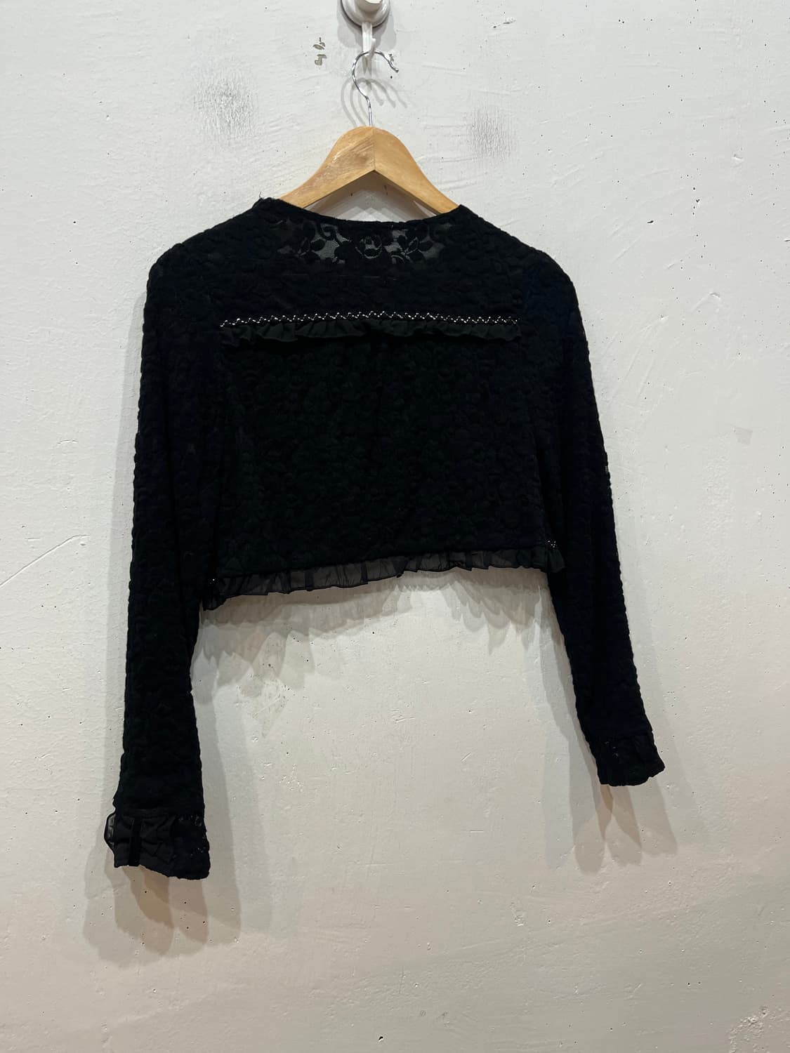 액시즈팜 레이스 프릴 볼레로 가디건  상품이미지4