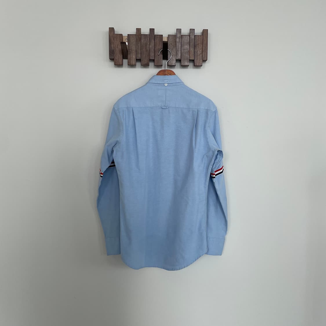 톰브라운 옥스포드 스트라이프 그로그랭 암밴드 클래식 셔츠 상품이미지8