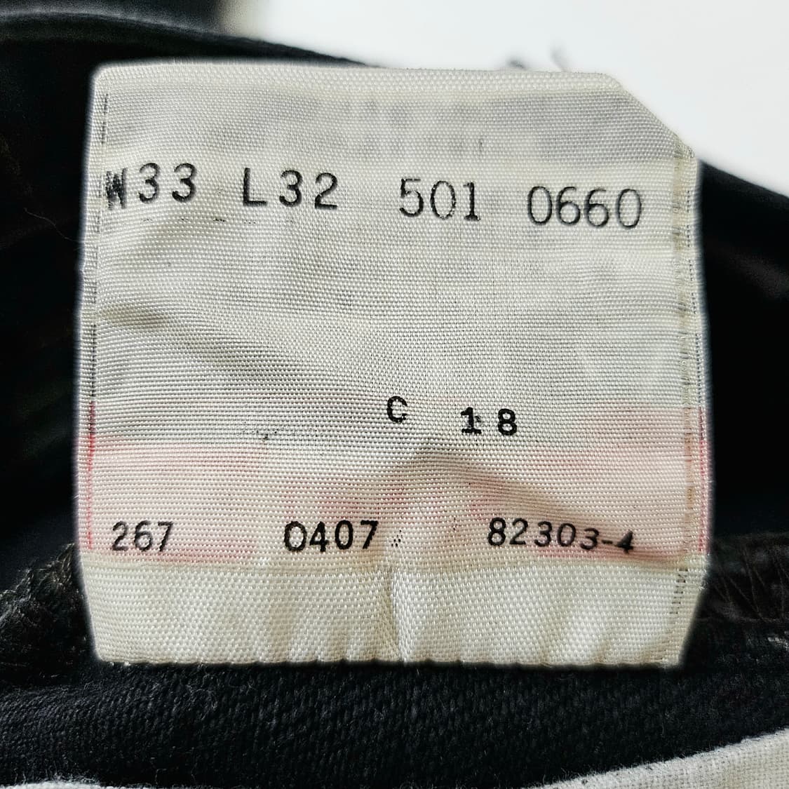 [W31][리바이스] 00's 501® 오리지널 스트레이트핏 워시드 블랙 상품이미지8