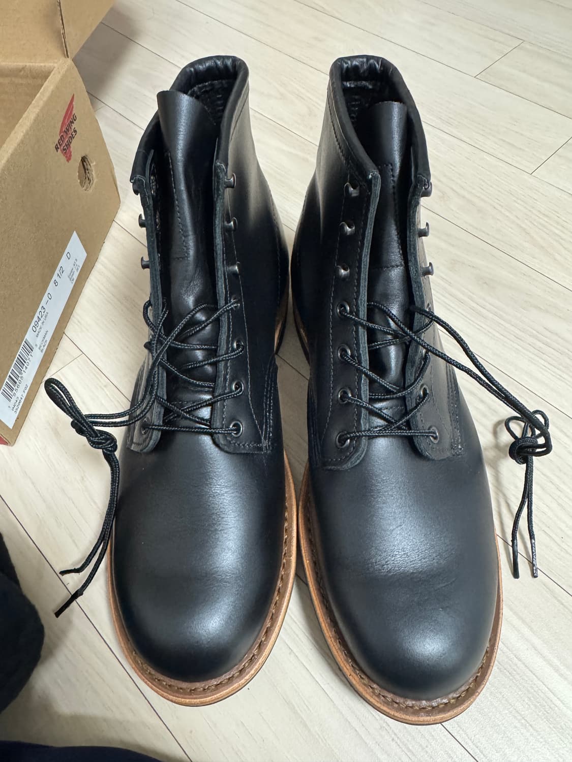 레드윙 9423 블랙 8.5D 상품이미지1