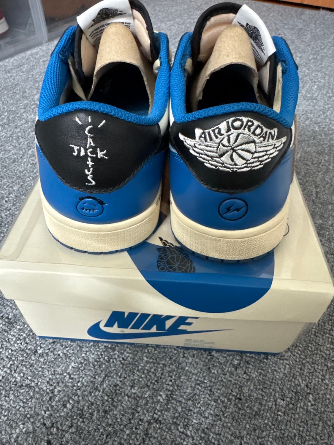 나이키 조던 트레비스스캇x프라그먼트 265 상품이미지5