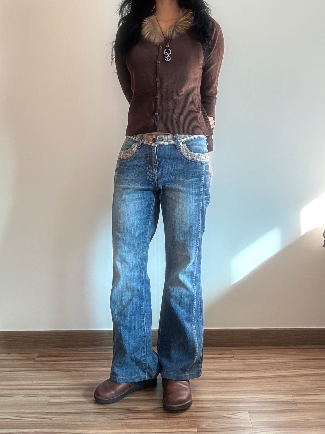 로우라이즈 체크 부츠컷 데님 팬츠 상품이미지3