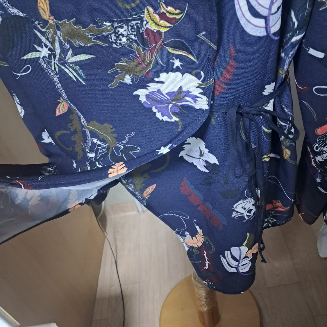 시스템  패턴 블라우스 55(상태최상) 상품이미지6