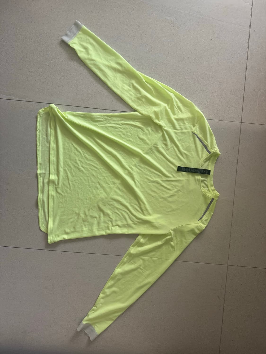 룰루레몬 형광 롱 슬리브 (레어) 상품이미지2