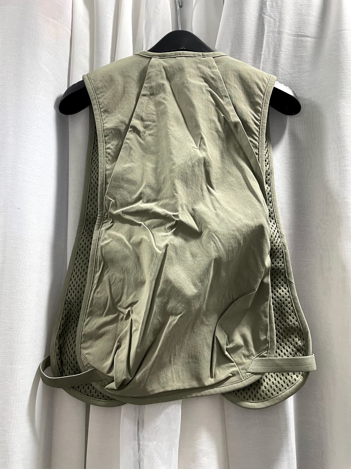 유니클로U/ 유틸리티 베스트 그레이/ S 상품이미지7